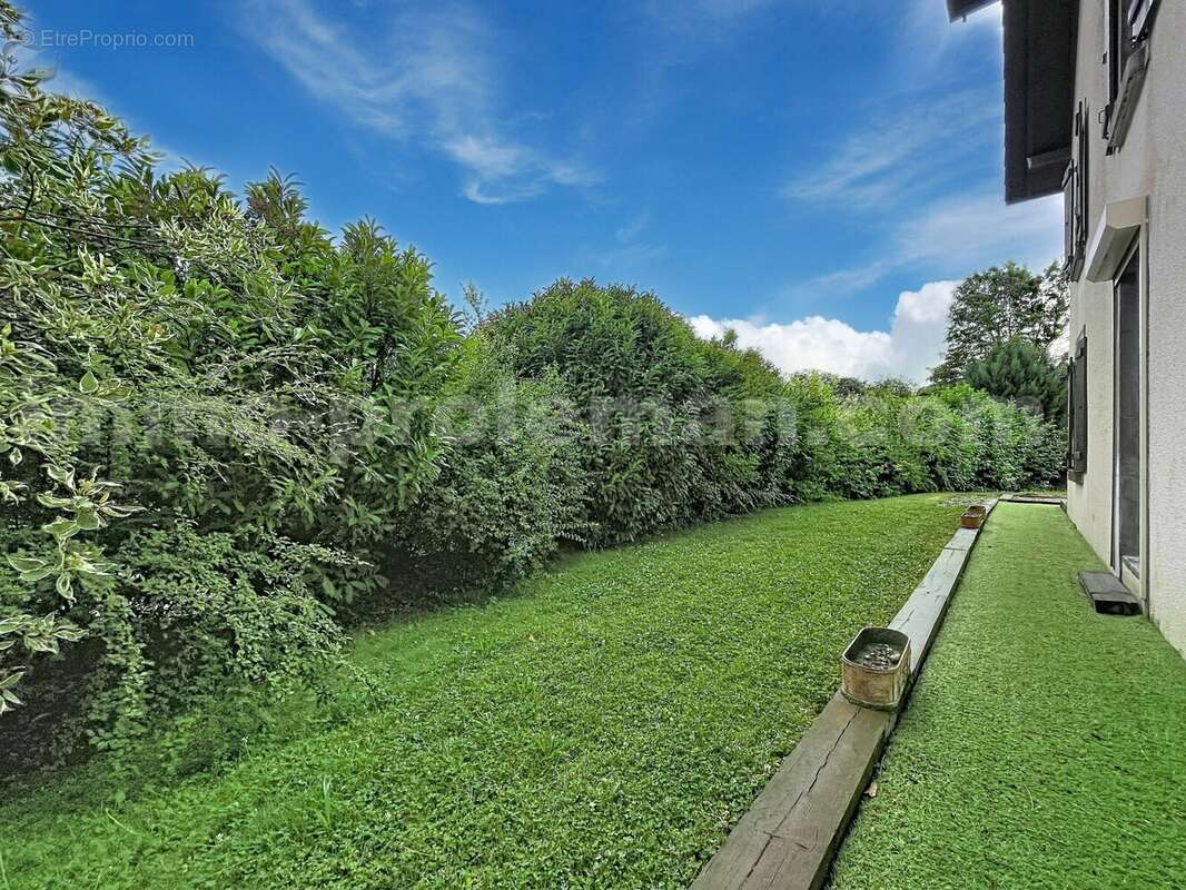 Maison 159 m² à Etaux  - photo 7