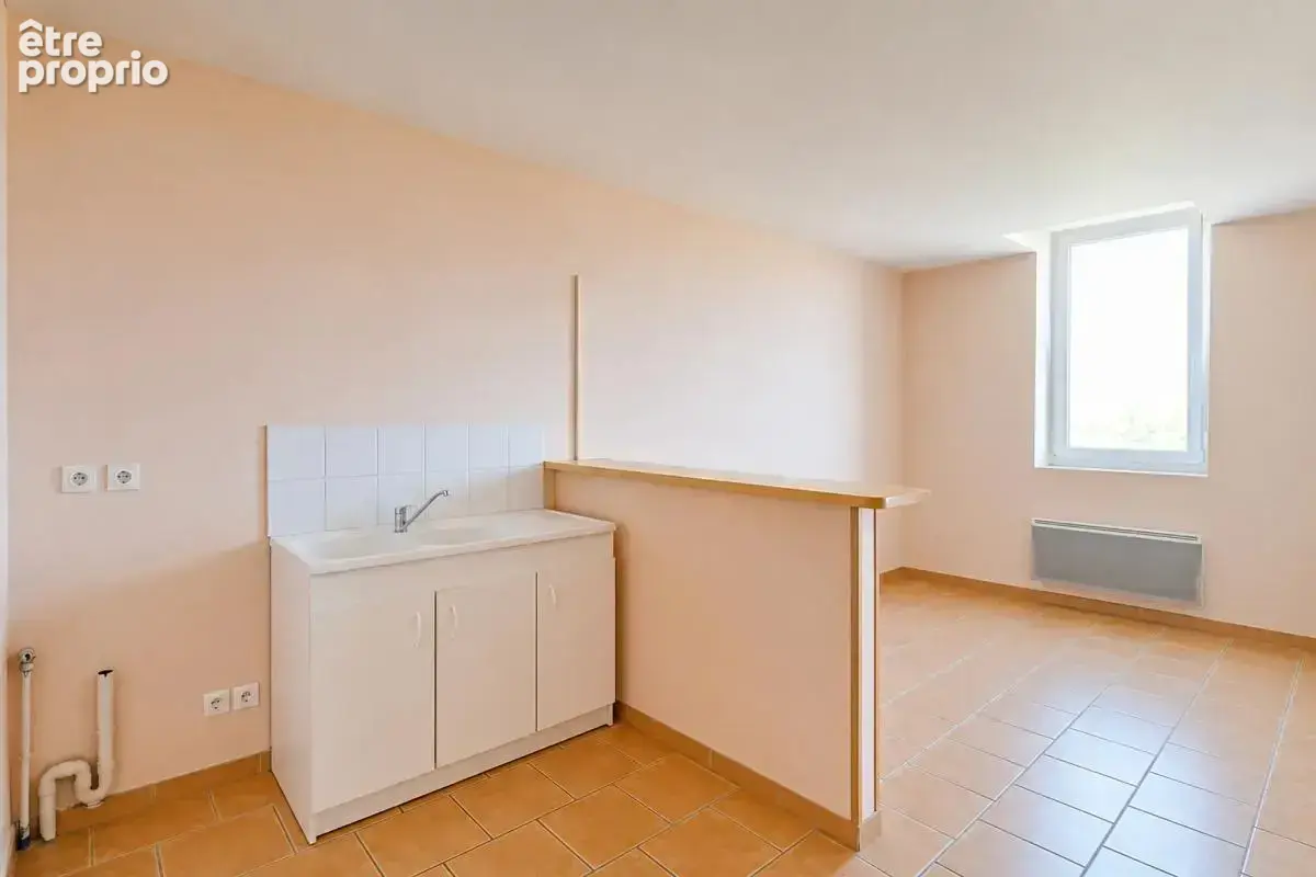 Appartement de 5 pièces de 98 m² à Ruoms - photo 6