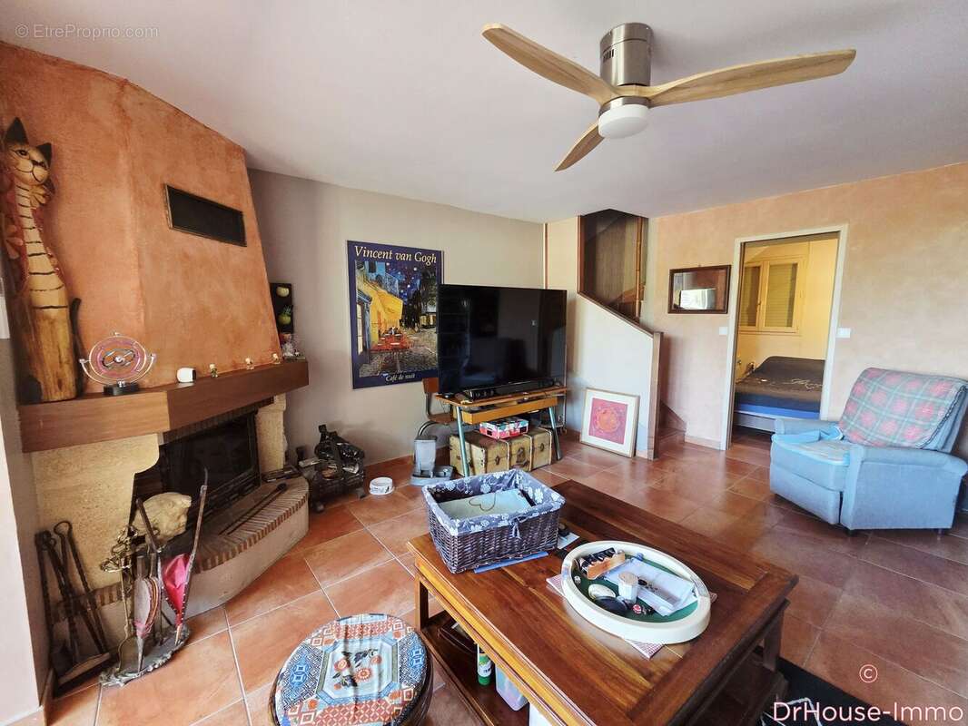 Maison 109 m² à Fleury  - photo 18