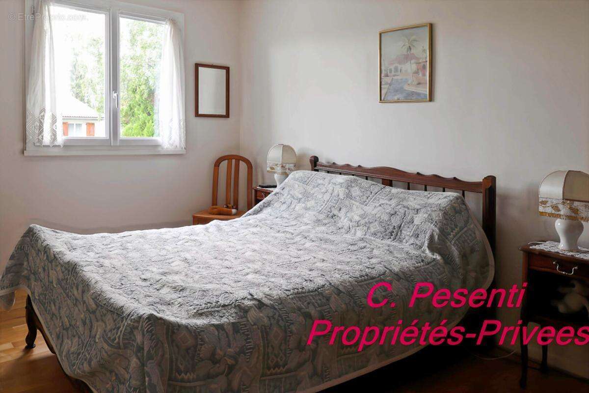 Maison à GUERMANTES