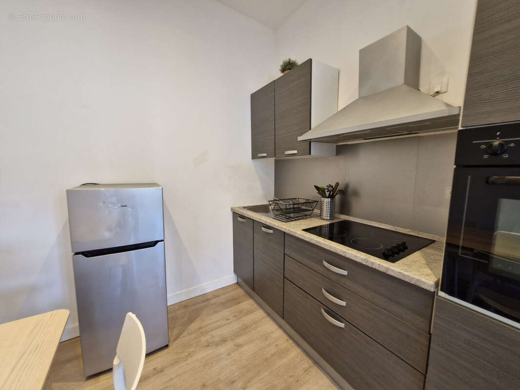 Appartement à MARSEILLE-8E