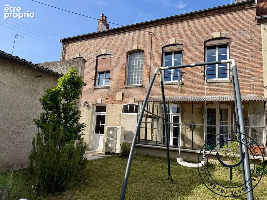 Maison à ROMILLY-SUR-SEINE