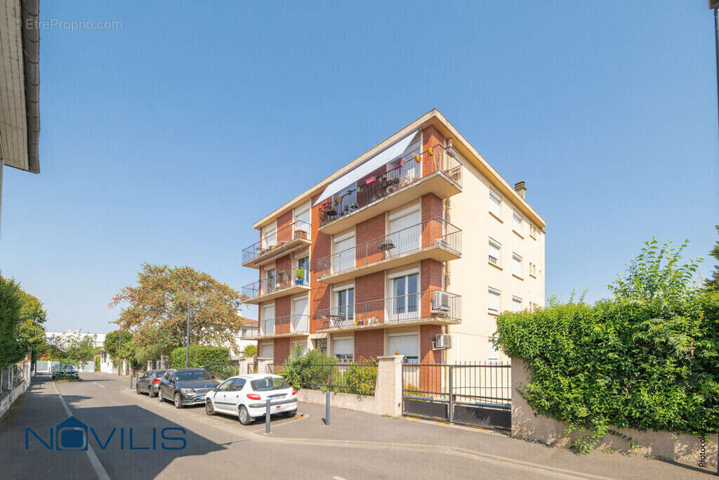 Minimes - Barrière de Paris - Superbe T4 de 93 m² avec balcon et garage - photo 10