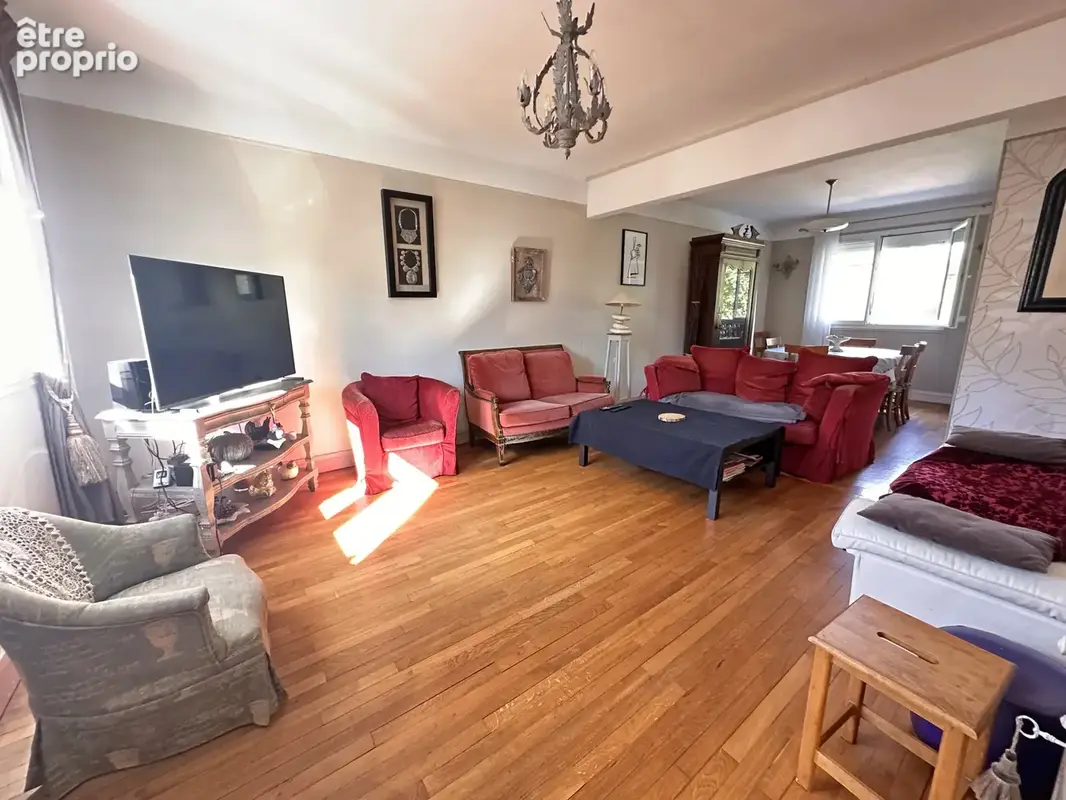 Maison à vendre avec 4 chambres à 500 m du centre gare - photo 3
