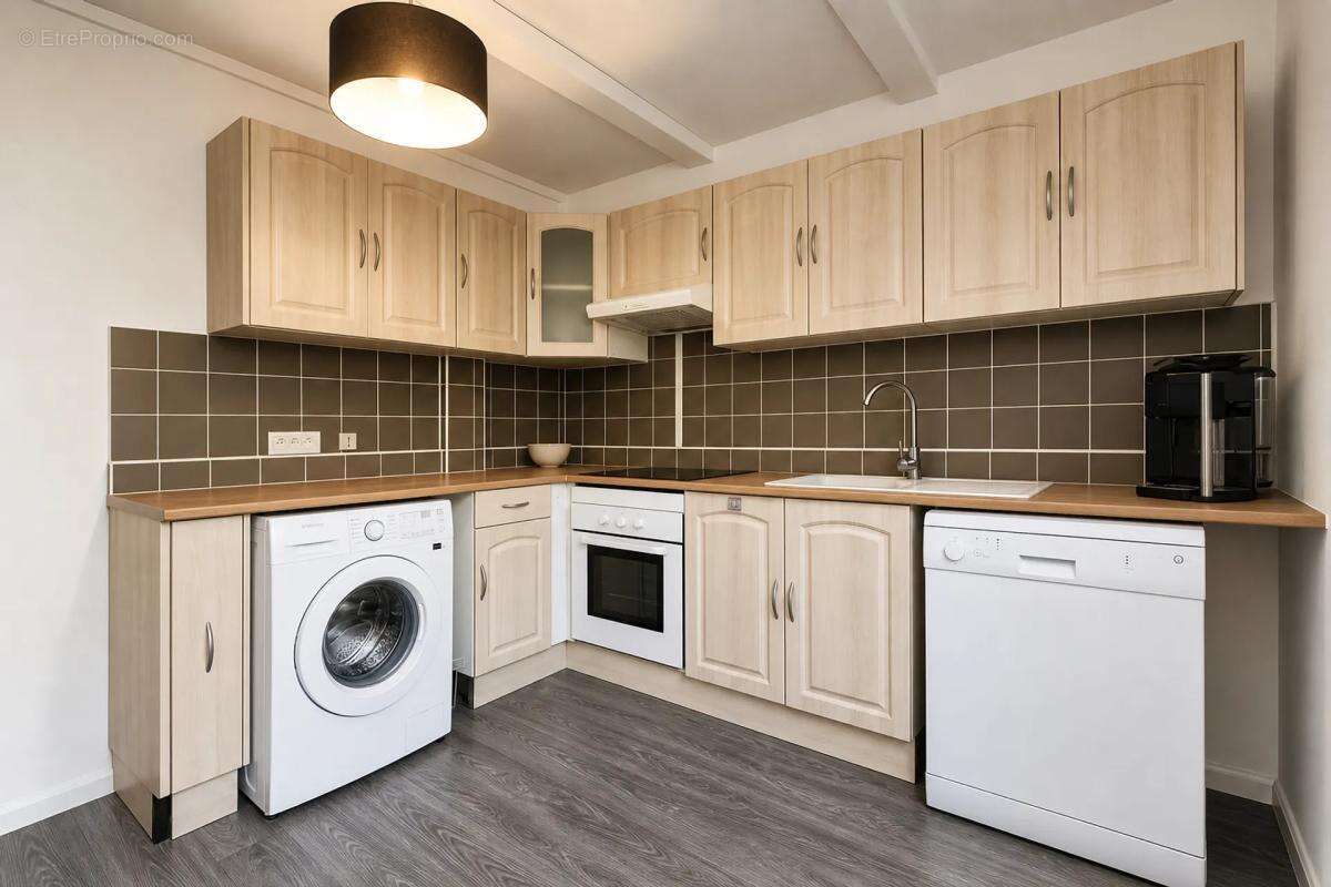 Appartement à SAINT-ETIENNE