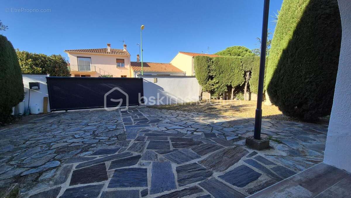 Maison à LATOUR-BAS-ELNE