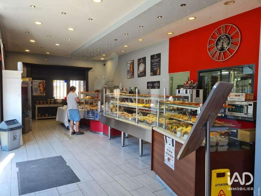 Photo 3 - Commerce à SAINT-ANDIOL