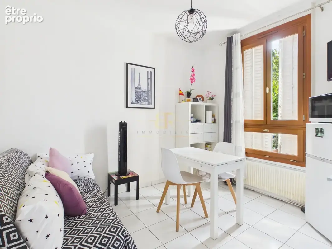 Calme - lumineux - investissement - ensemble immobilier rare   immeuble de rapport + maison indépendante avec - photo 5