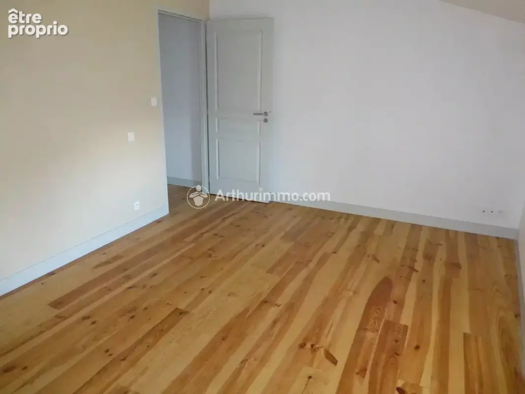 Vente Appartement Saint-jean-d'angely(17400) 86 400ï¿œ - photo 5
