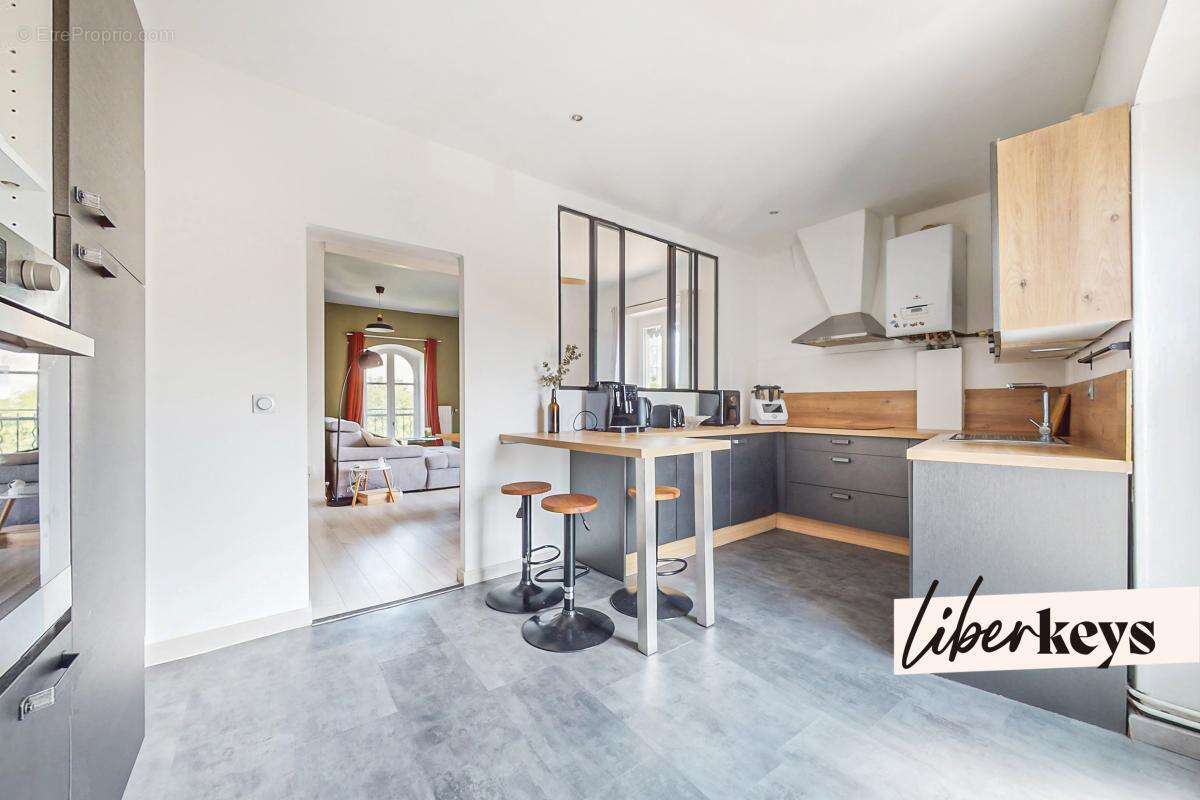 Appartement à OULLINS