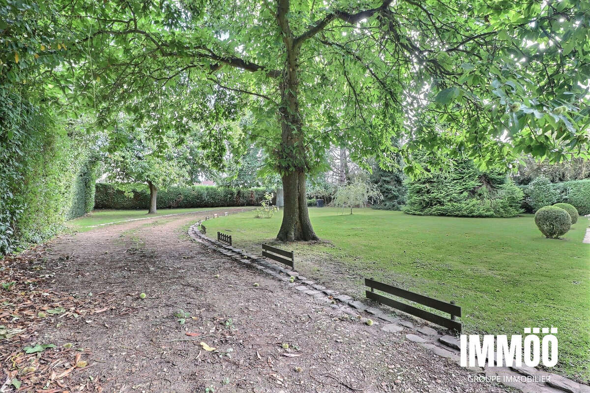 Maison à MANNEVILLE-SUR-RISLE
