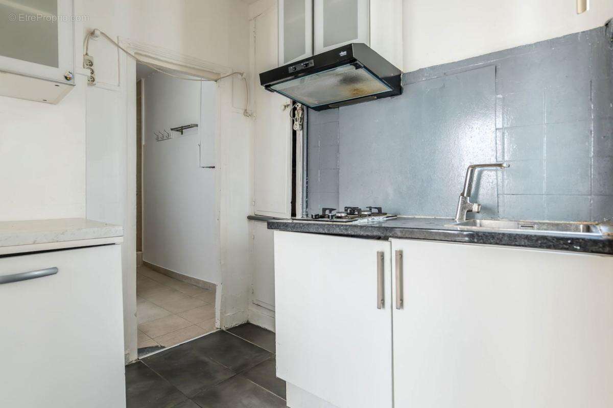 Appartement à PARIS-2E