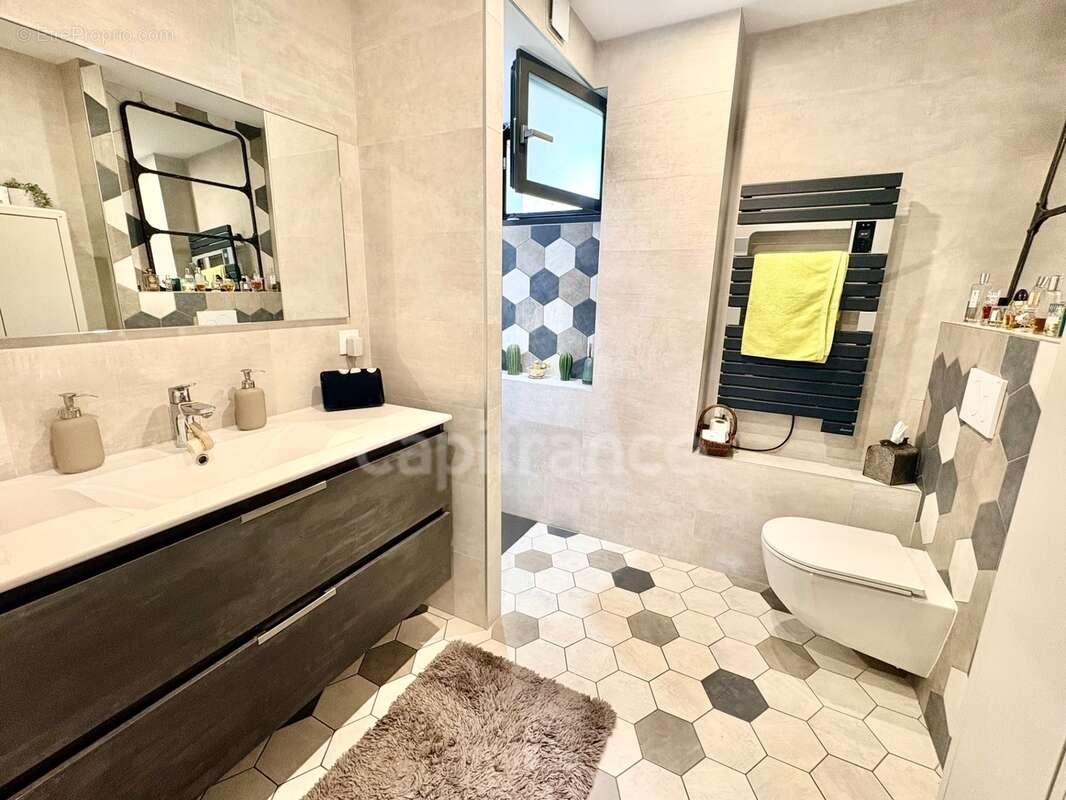  Belle villa de 181 m2 avec deux appartements indépendants - photo 11