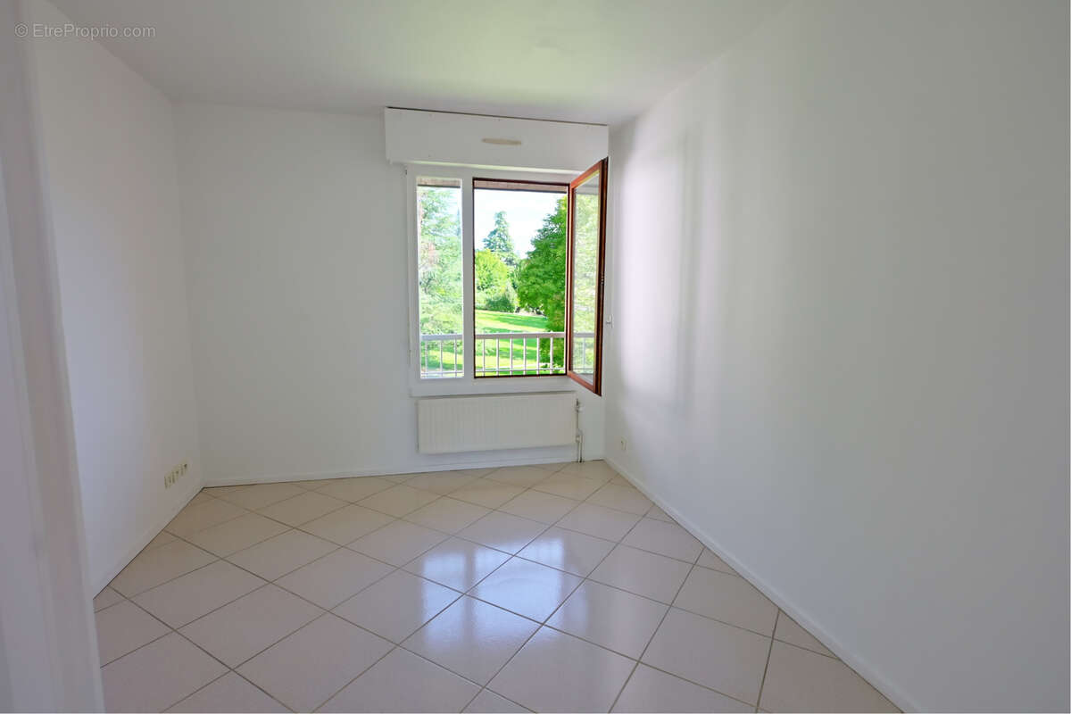 Appartement à MEYLAN