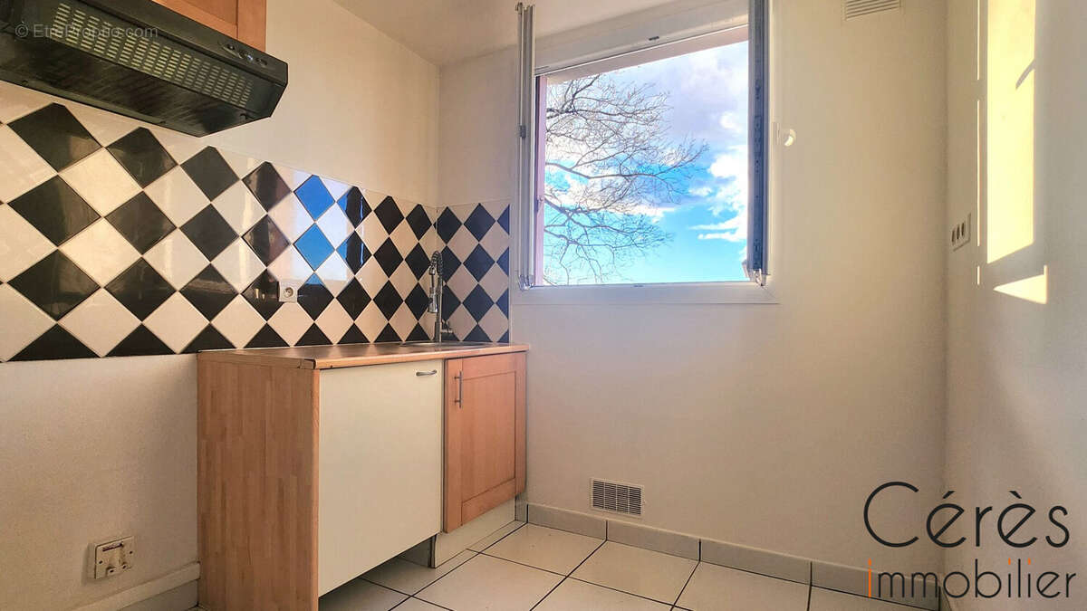 Appartement à LIVRY-GARGAN