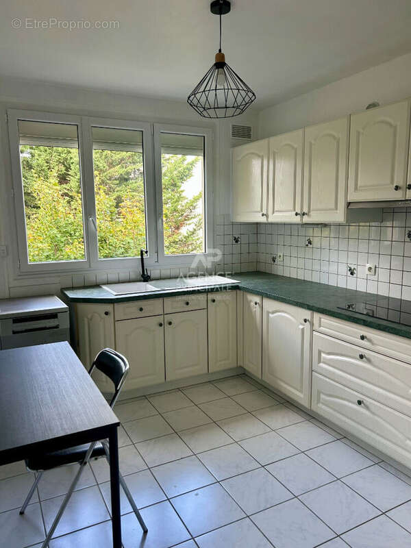 Appartement à MAISONS-LAFFITTE