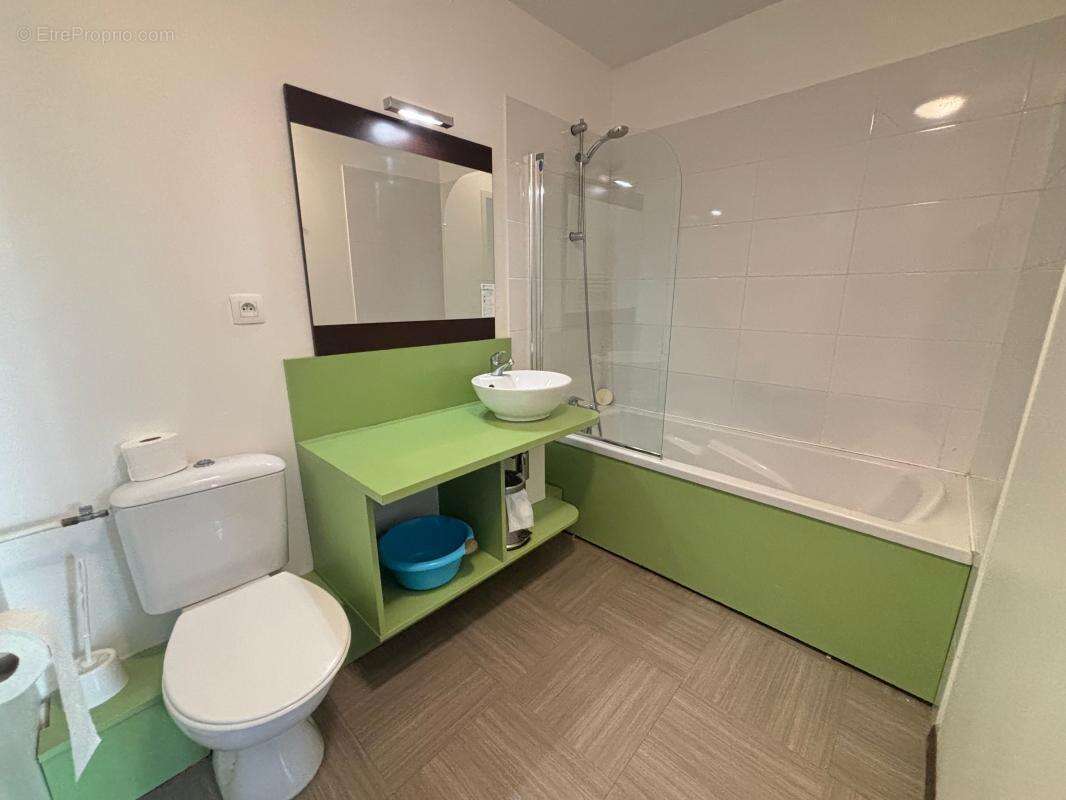 Appartement à GREOUX-LES-BAINS