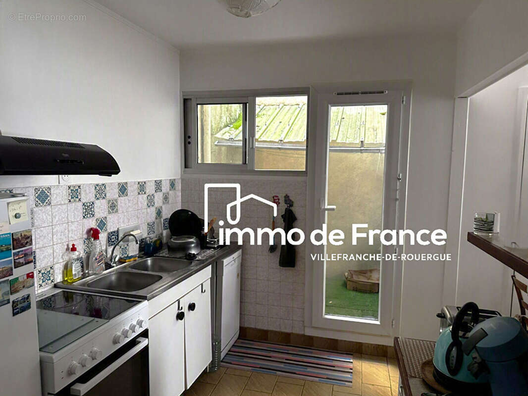 Immeuble Villefranche-de-rouergue 2 appartements T2 et T3 louésavec garage loués - photo 4