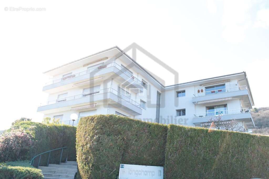 Appartement à DIVONNE-LES-BAINS