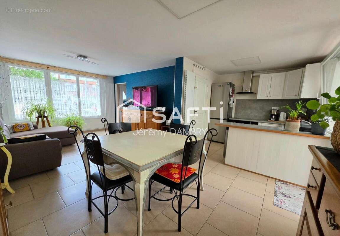 Maison 80 m² à Loos  - photo 3