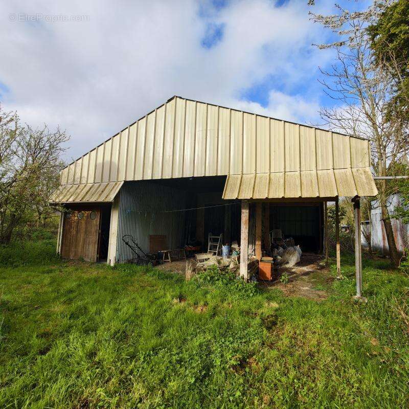 Maison à NEUILLE-PONT-PIERRE