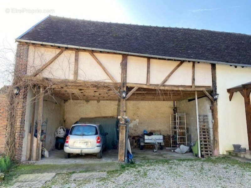 Maison 228 m² à Sens  - photo 5