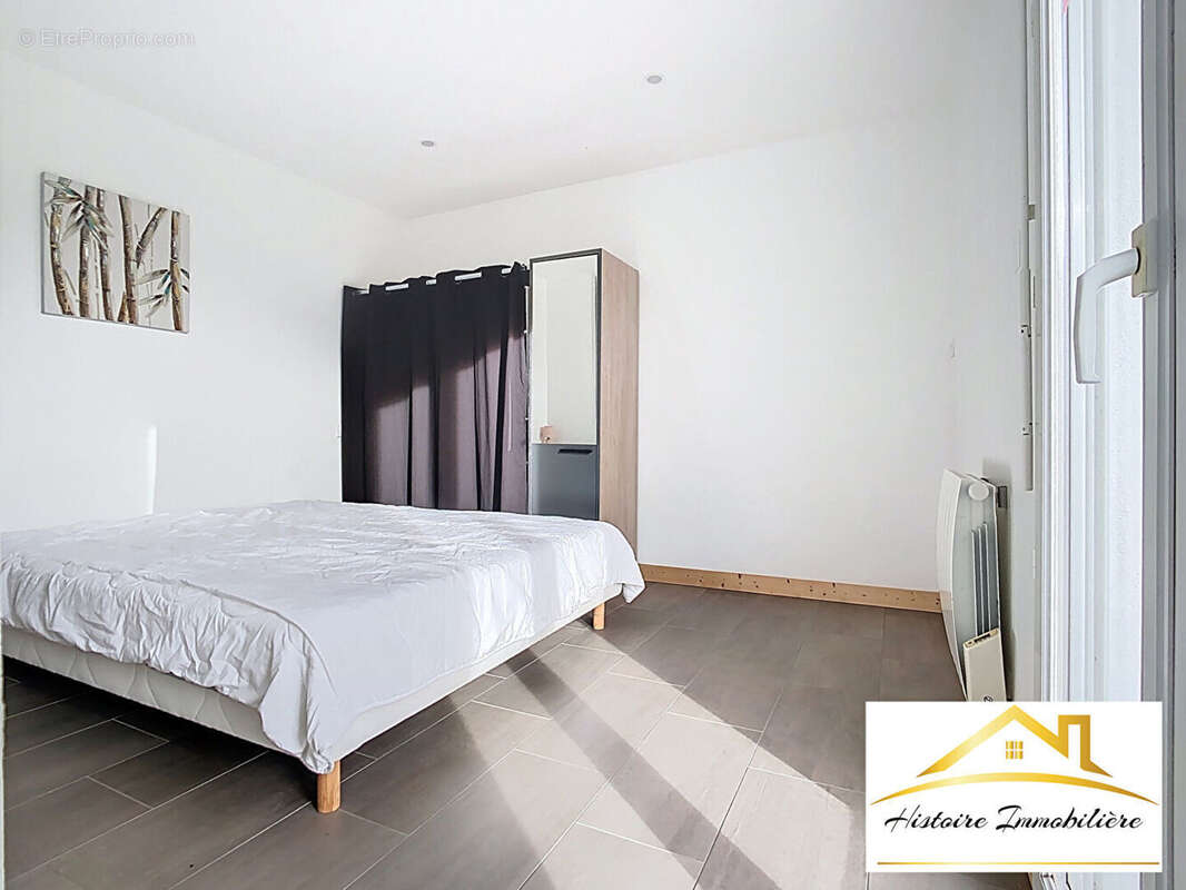 Maison à LAMPAUL-PLOUARZEL