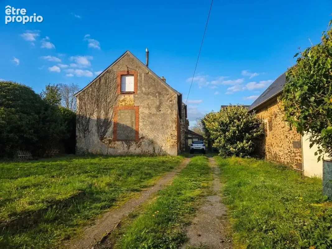 Maison atypique à rénover - Ancienne école - 180 m² potentiel - Vernie (25 min du Mans) - photo 8