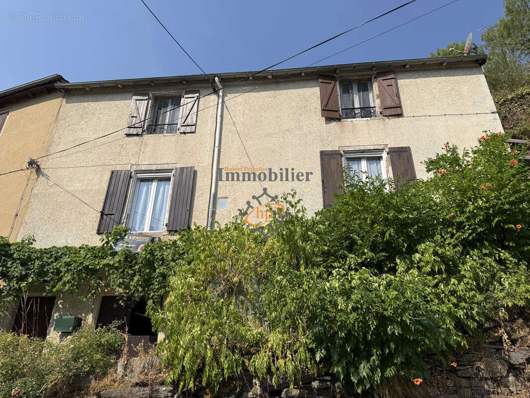Vente maison de village Saint Sernin sur Rance - photo 12