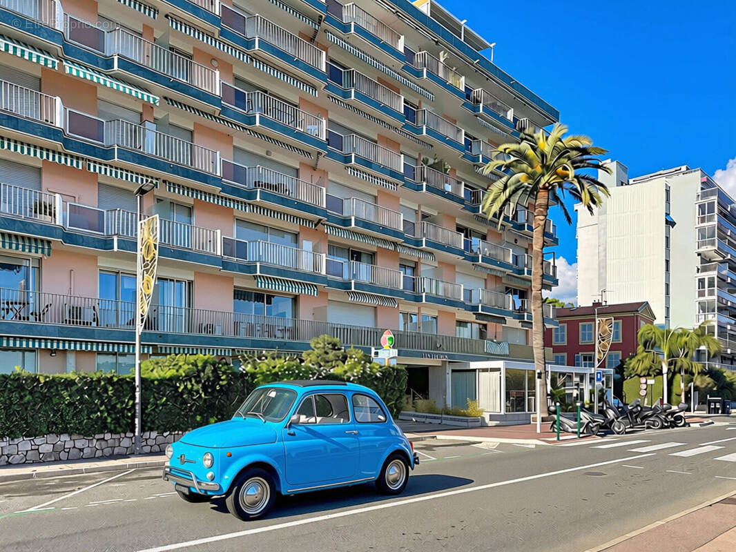 Parking à ROQUEBRUNE-CAP-MARTIN
