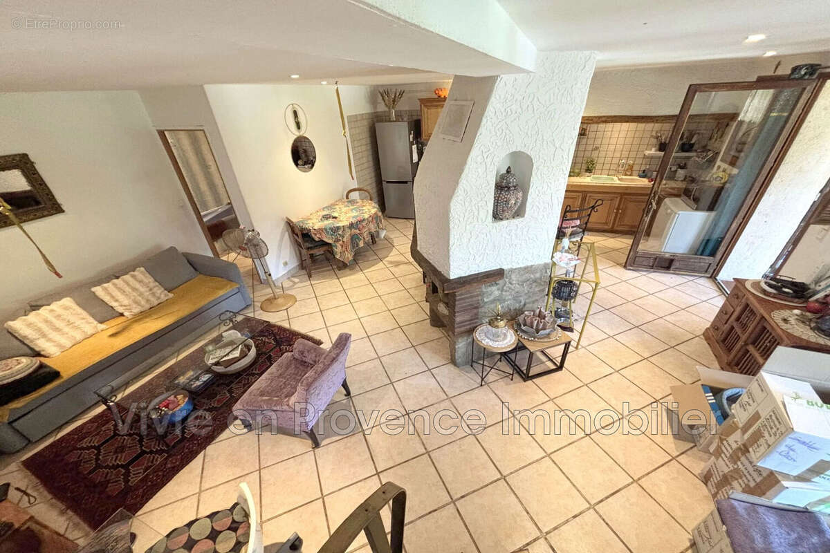 Maison 105 m² à Contes  - photo 2