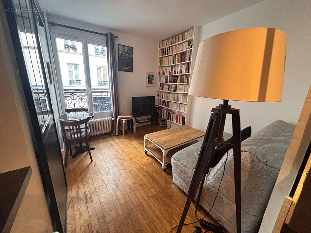 Appartement à PARIS-11E