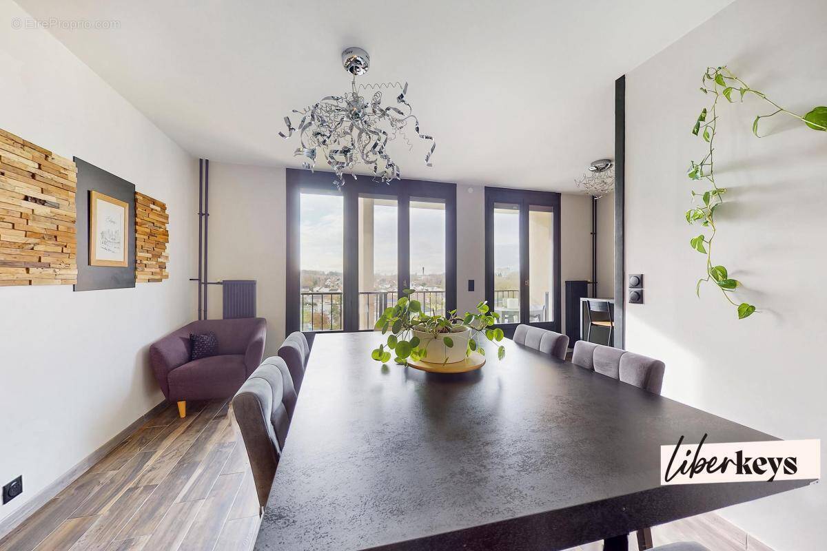 Appartement à JOUE-LES-TOURS