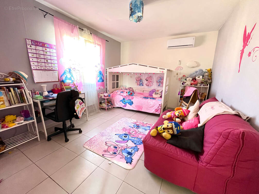 Maison 143m2 Saint-Gilles - photo 8
