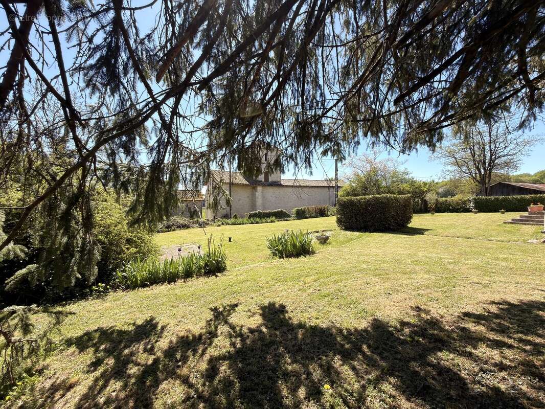 Maison à SAINT-GOURSON