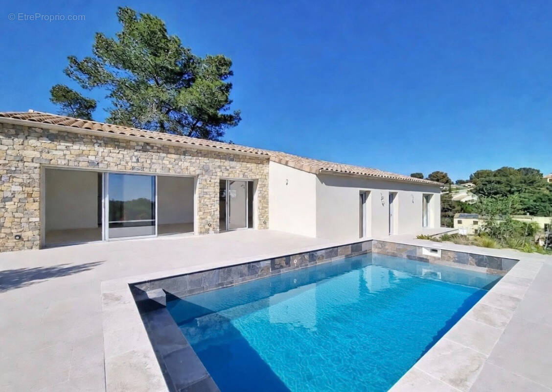 Maison à NIMES