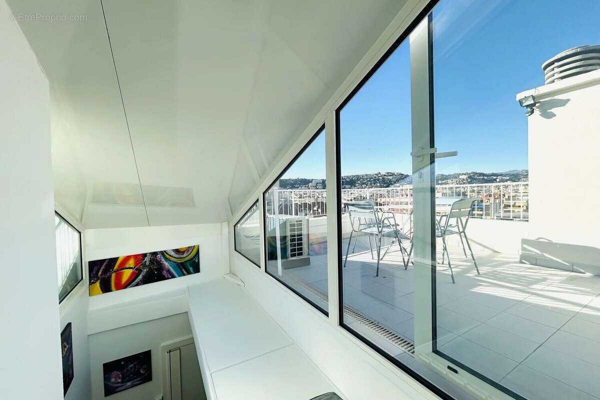 Appartement à NICE