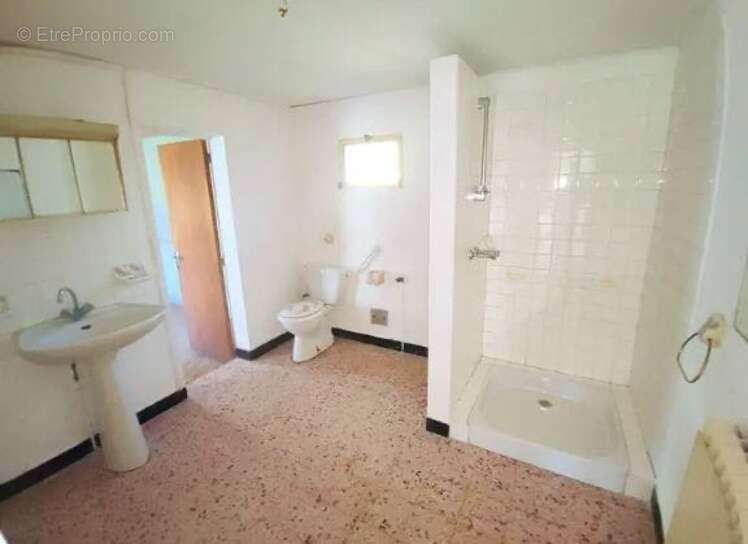 Maison à DAMPIERRE-SOUS-BOUHY