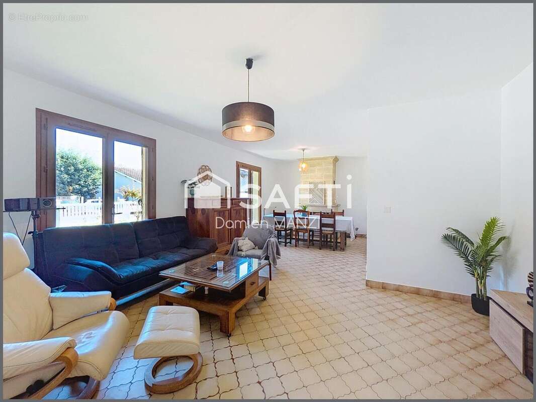 Photo 2 - Maison à LE BARP