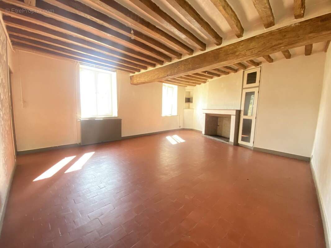 Maison à VILLERS-COTTERETS