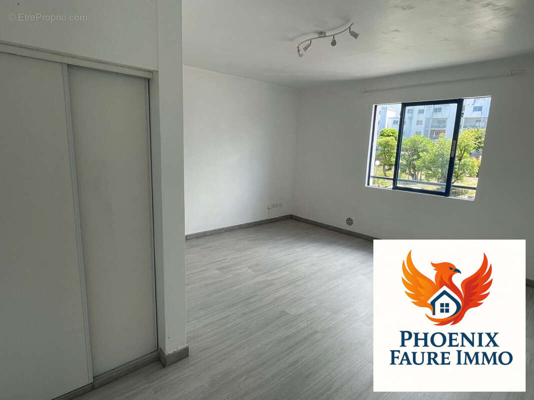 Appartement à SAINT-DENIS