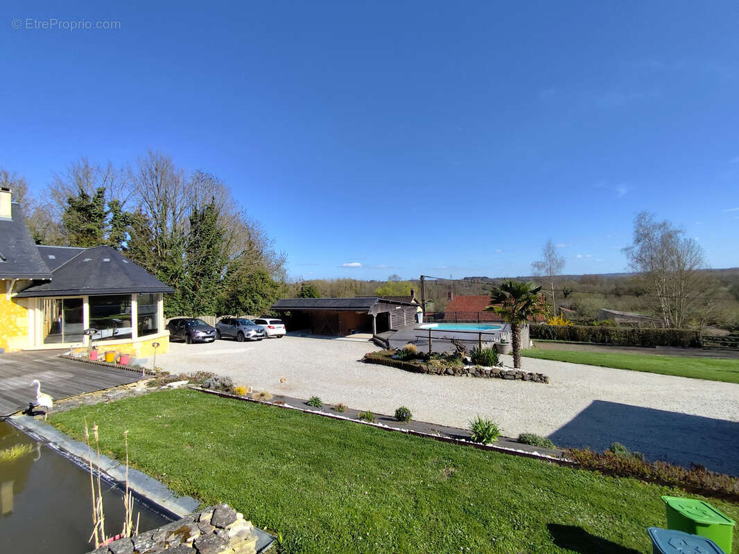 Maison à COULONGES-SUR-SARTHE