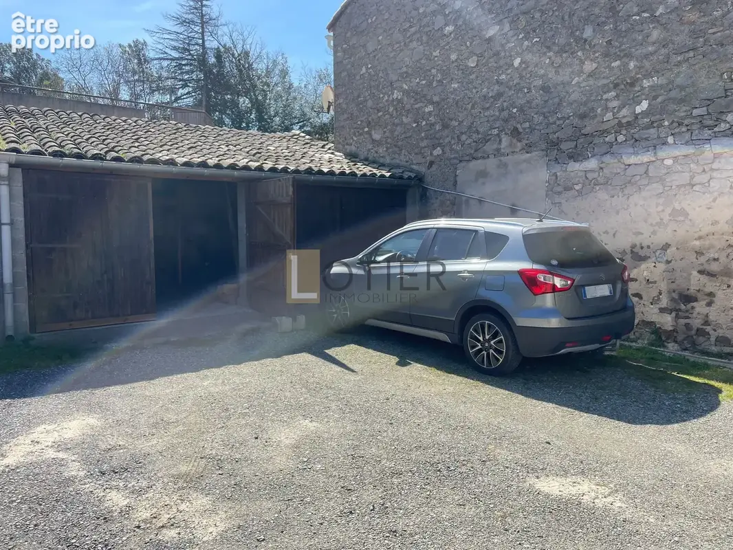 Maison familiale 136 m2 + 90 m2 de garages et dépendances   Un bien rare à Capendu - photo 24