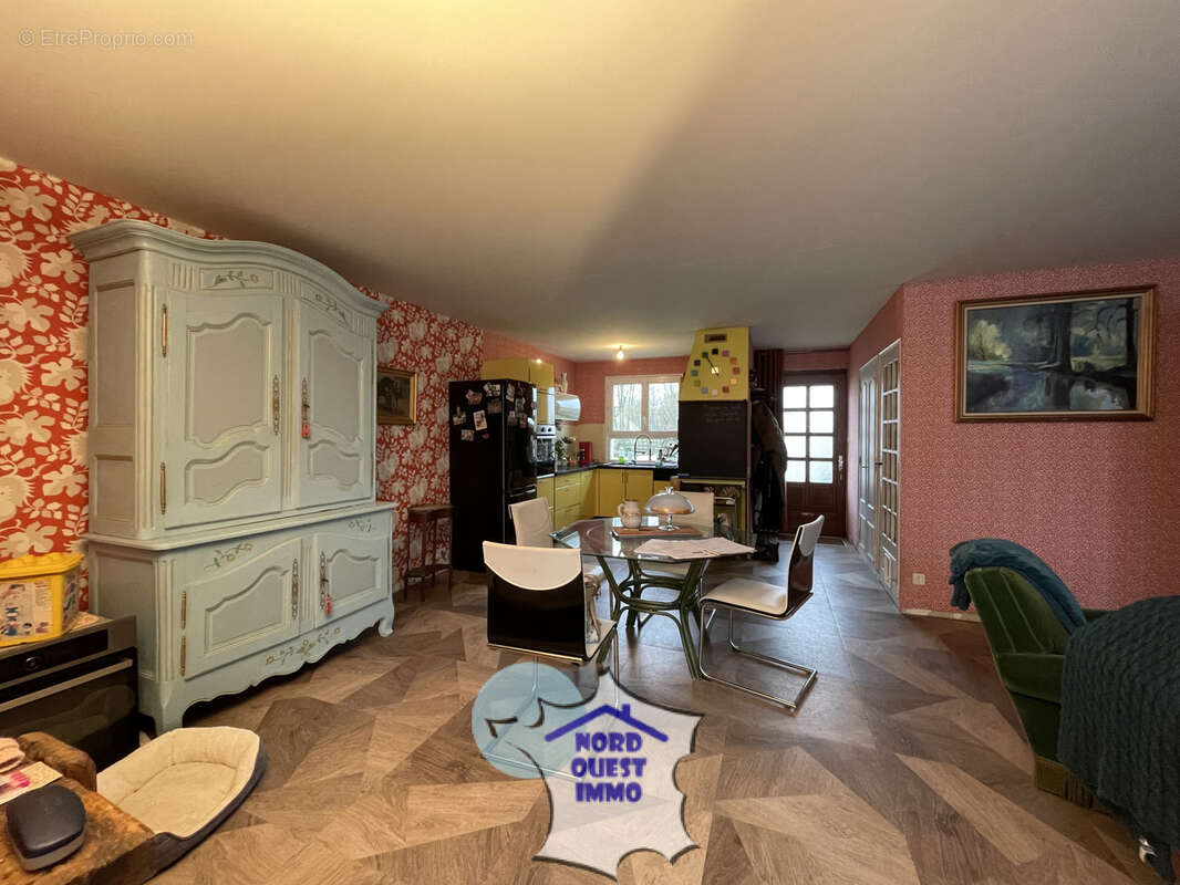 Maison à ERNEE