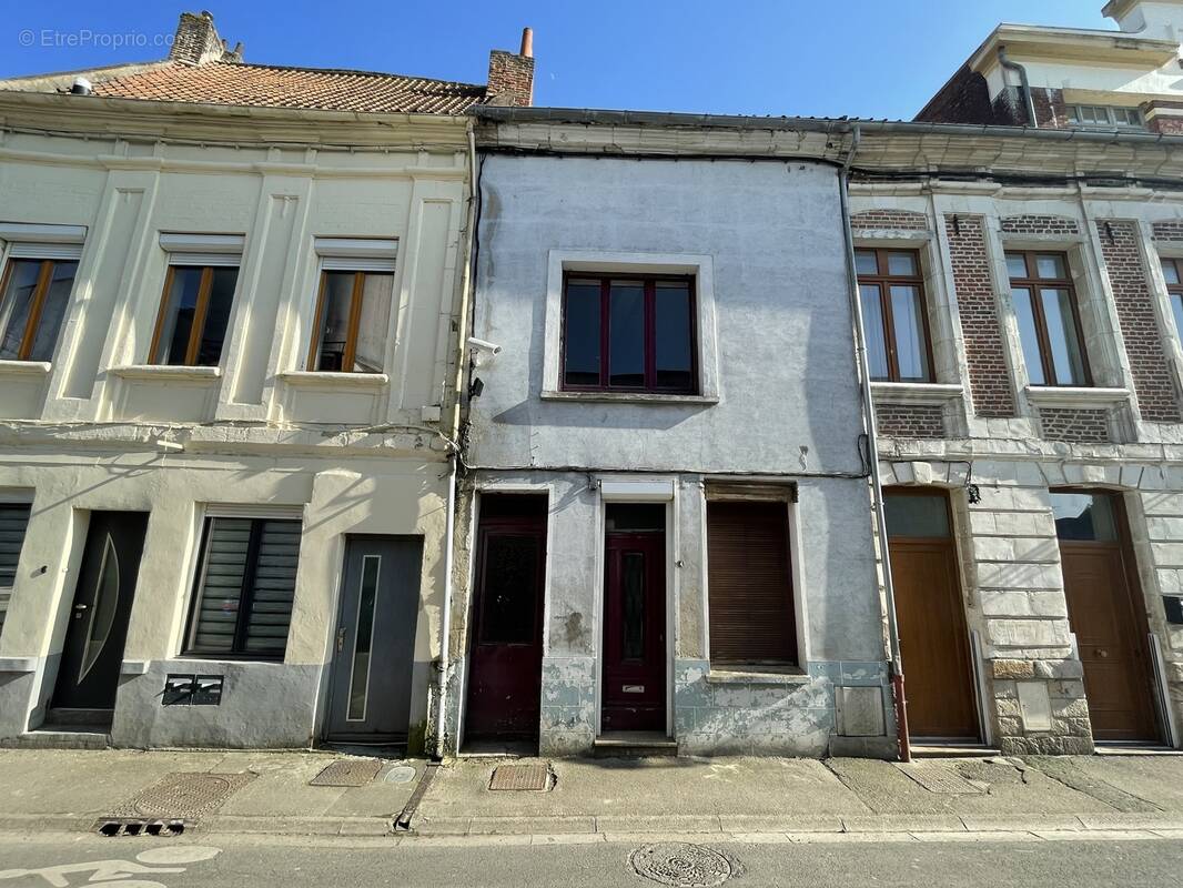 Maison à AIRE-SUR-LA-LYS