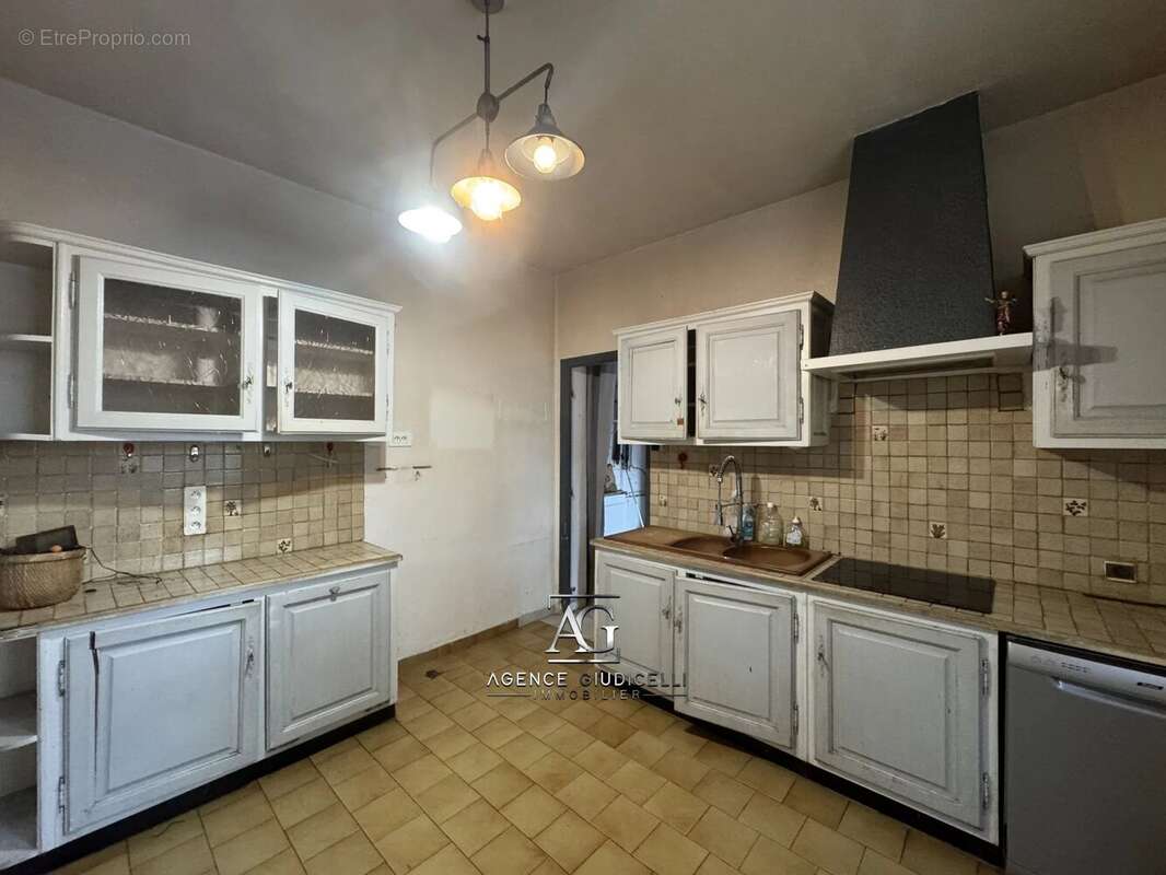 Maison à PRUNELLI-DI-FIUMORBO