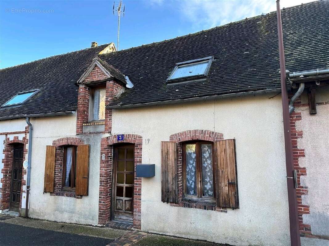 Maison à CHATEAUNEUF-EN-THYMERAIS