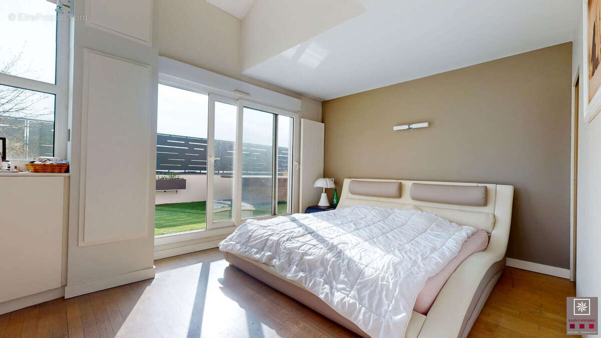 Appartement à LYON-8E