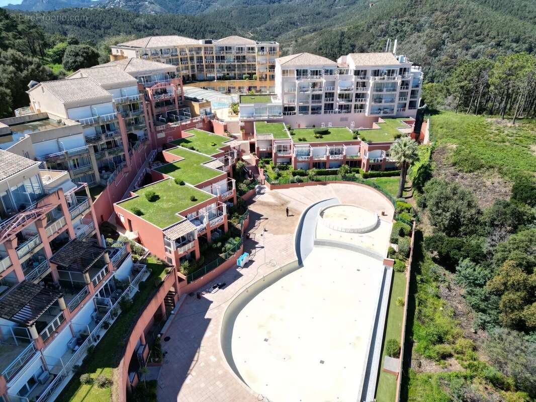 Appartement à THEOULE-SUR-MER