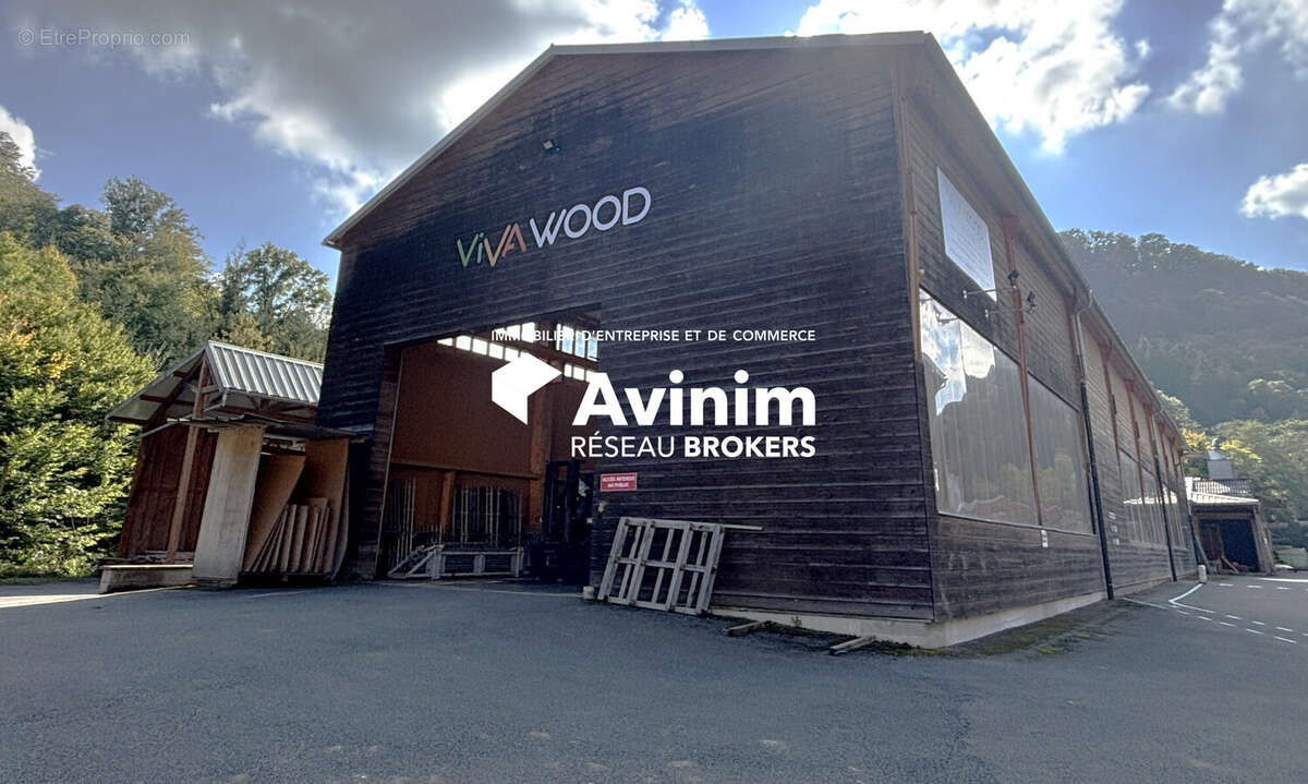 Commerce à PONT-DE-ROIDE